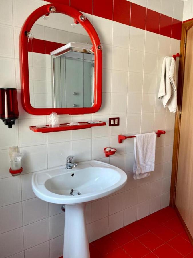 Hotel Franco Il Conte à Bagheria Extérieur photo
